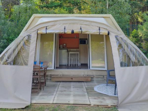 Nice tent lodge with a microwave, in the Ardennes